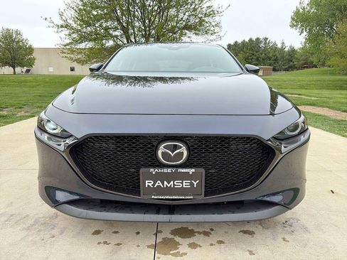 Used 2019 MAZDA MAZDA3 AWD Hatchback w/ Premium Pkg image 9