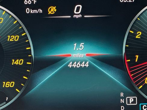 Certified 2022 Mercedes-Benz GLC 300 image 36