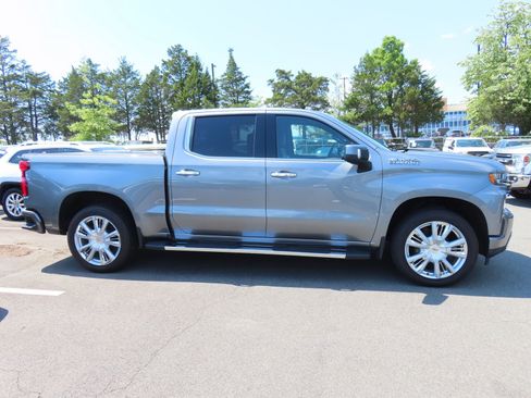 Used 2019 Chevrolet Silverado 1500 High Country AWD/4WD image 4