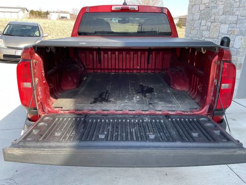 Used 2015 Chevrolet Colorado Z71 image 31