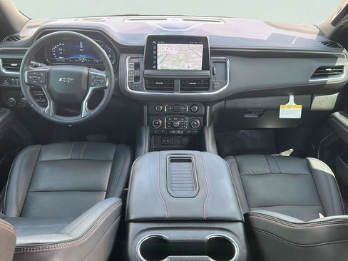 Used 2022 Chevrolet Tahoe RST w/ Luxury Package RWD image 16