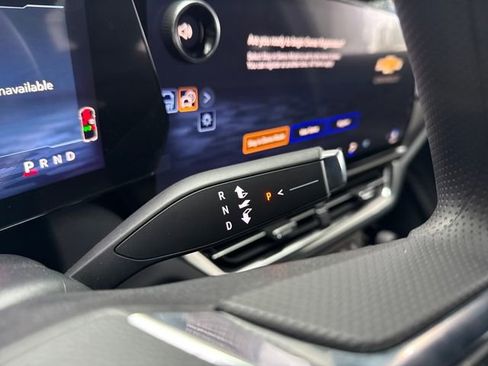 New 2026 Chevrolet Equinox EV LT image 23