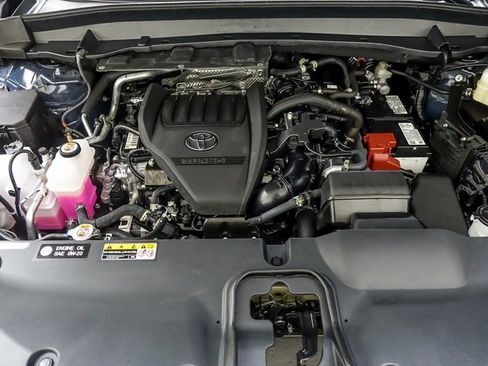 Certified 2025 Toyota Grand Highlander FWD image 28