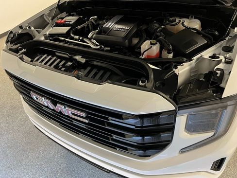 Used 2025 GMC Sierra 1500 Elevation w/ Elevation Premium Package image 73