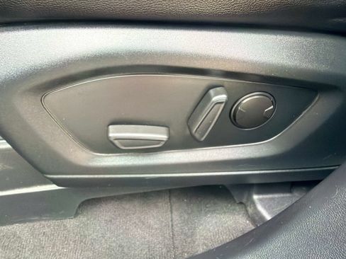 Used 2022 Ford Explorer ST w/ Equipment Group 401A AWD/4WD image 20