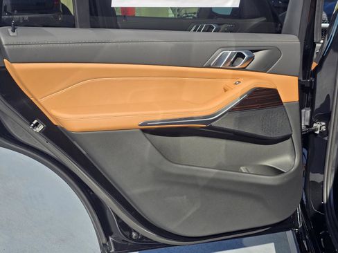 New 2026 BMW X7 xDrive40i w/ M Sport Package image 11