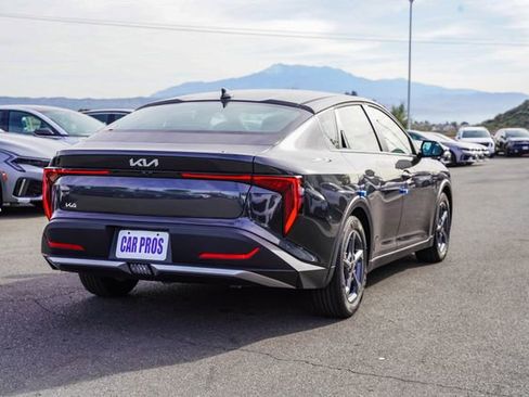 New 2026 Kia K4 LXS image 7