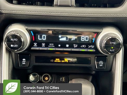 Used 2023 Toyota RAV4 XLE image 9