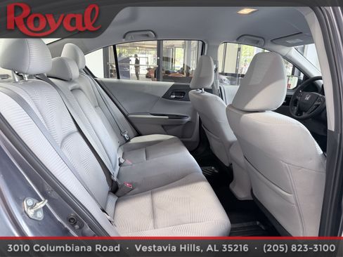 Used 2017 Honda Accord LX image 19