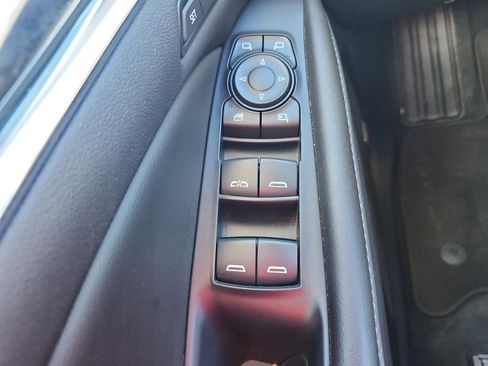 Certified 2021 Buick Enclave Avenir w/ Avenir Technology Package image 22