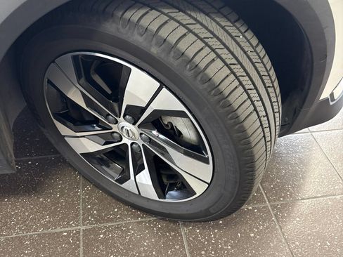 Used 2020 Volvo V60 T5 Cross Country AWD/4WD image 12