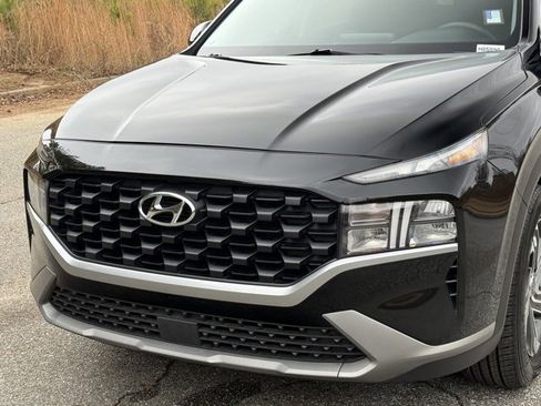 Used 2021 Hyundai Santa Fe SE w/ Cargo Package image 9