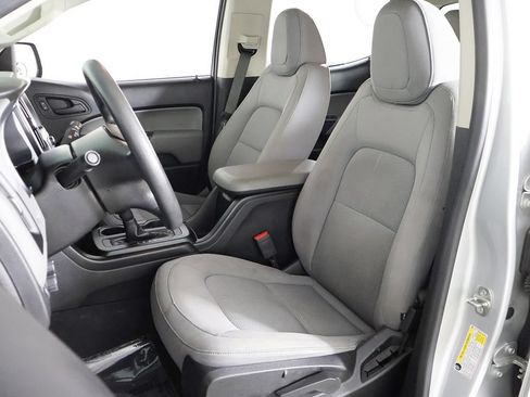 Used 2019 Chevrolet Colorado W/T w/ WT Convenience Package AWD/4WD image 24