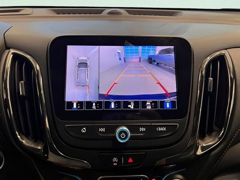 Used 2022 Chevrolet Equinox RS w/ Infotainment Package AWD/4WD image 21