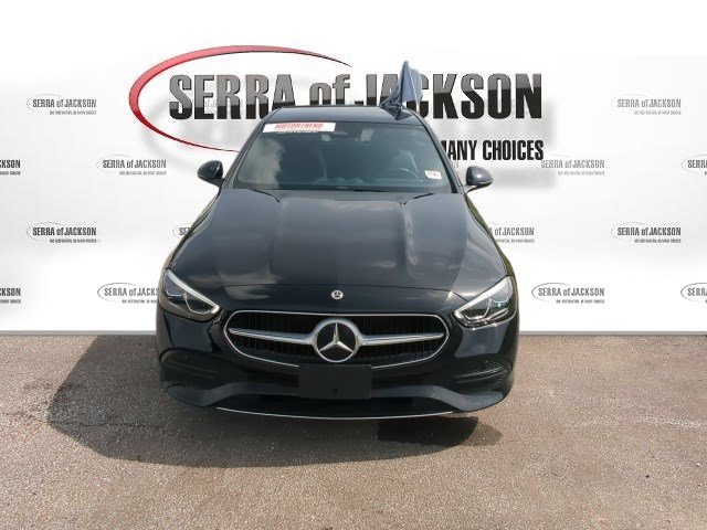 Used 2025 Mercedes-Benz C 300 Sedan image 2