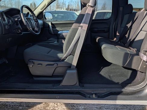 Used 2011 Chevrolet Silverado 2500 LT image 26