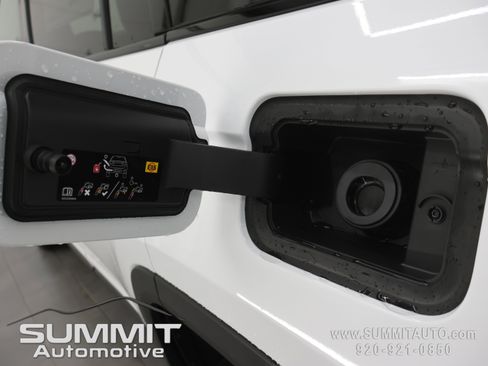 New 2026 Jeep Grand Cherokee L Limited image 32