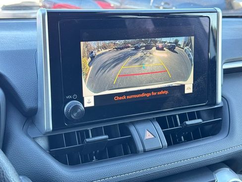 Used 2024 Toyota RAV4 XLE image 32