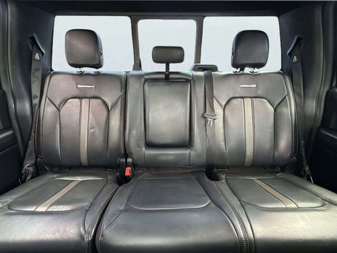 Used 2019 Ford F150 Platinum w/ Equipment Group 701A Luxury AWD/4WD image 21