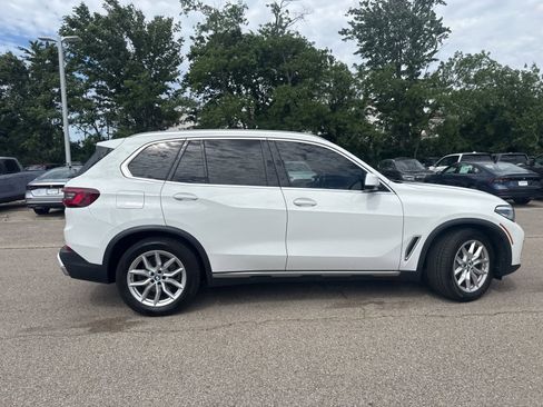 Used 2021 BMW X5 xDrive40i AWD/4WD image 32