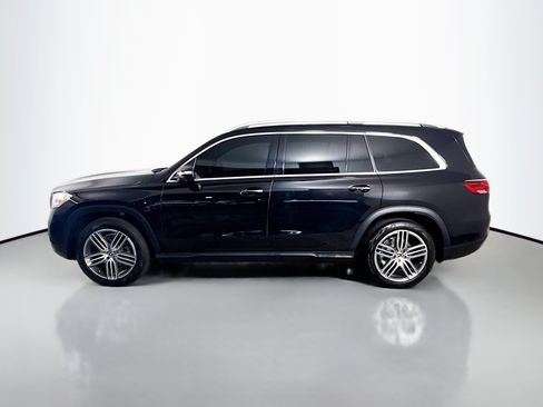 Used 2025 Mercedes-Benz GLS 450 4MATIC image 6