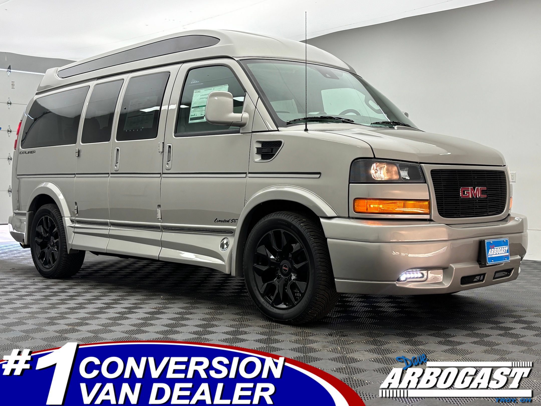 New 2026 GMC Savana 2500 w/ Driver Convenience Package RWD image 1