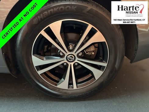 Used 2022 Nissan Sentra SV w/ Trunk Package image 11