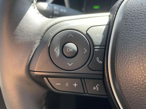 Used 2024 Toyota Corolla XLE FWD image 20