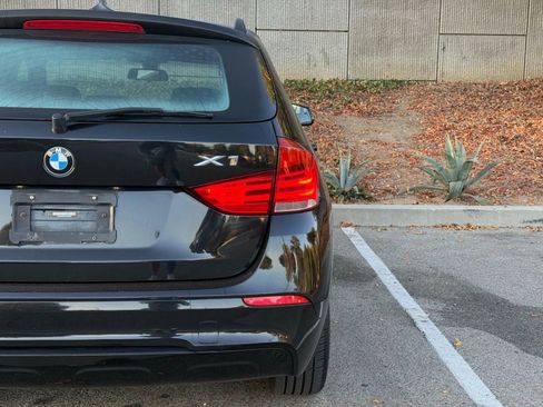 Used 2015 BMW X1 xDrive35i image 16