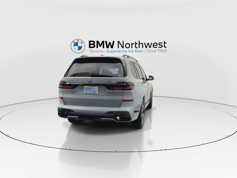 New 2026 BMW X7 xDrive40i AWD/4WD image 2