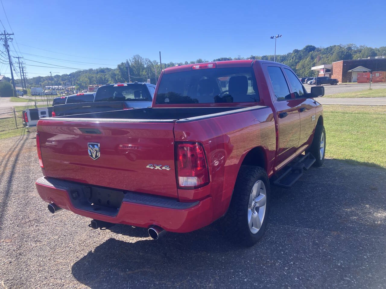 Used 2016 RAM 1500 Express w/ Popular Equipment Group AWD/4WD image 6