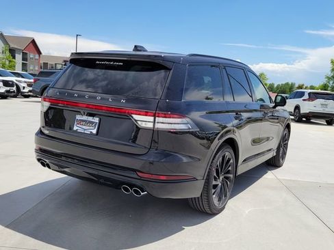 New 2026 Lincoln Aviator Reserve AWD/4WD image 3