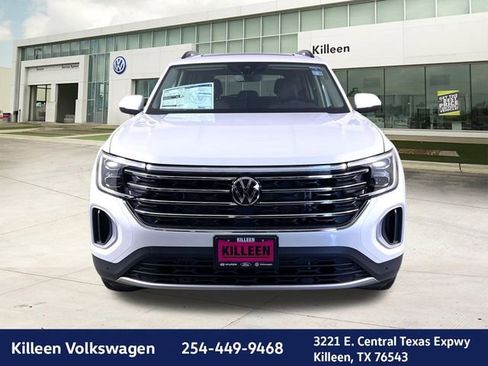 New 2026 Volkswagen Atlas SE image 2