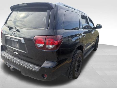 Used 2020 Toyota Sequoia Limited AWD/4WD image 25
