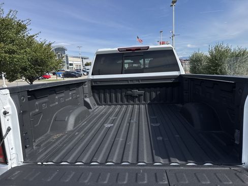 Used 2024 Chevrolet Silverado 3500 LTZ w/ LTZ Convenience Package AWD/4WD image 25