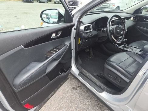 Used 2018 Kia Sorento EX w/ EX Advanced Touring Package FWD image 7