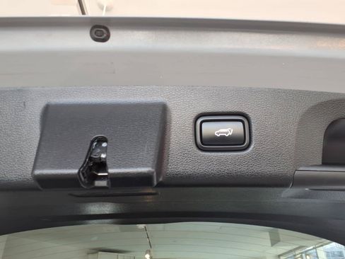 Used 2022 Kia Telluride SX w/ SX Prestige Package AWD/4WD image 10