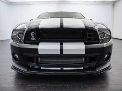 Used 2014 Ford Mustang Shelby GT500 w/ Equipment Group 821A RWD image 32