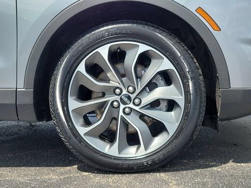 Certified 2023 Lincoln Nautilus Reserve w/ Class II Trailer Tow Package AWD/4WD image 9