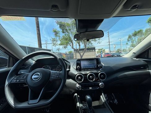 Used 2025 Nissan Sentra S FWD image 32