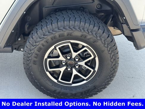 Used 2024 Jeep Wrangler Unlimited Rubicon AWD/4WD image 9