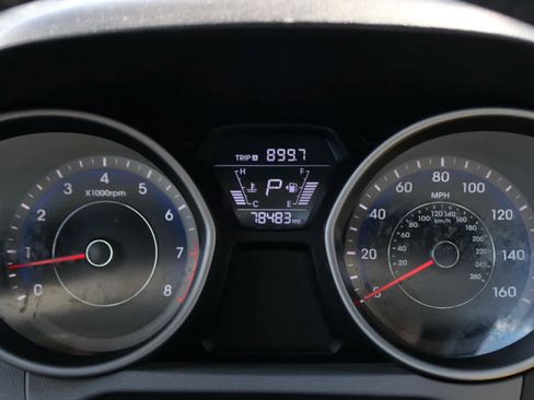 Used 2014 Hyundai Elantra Limited FWD image 14