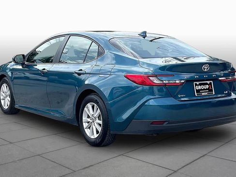 Used 2025 Toyota Camry LE FWD image 12