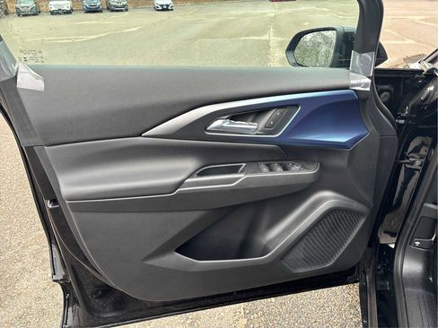 New 2026 Chevrolet Equinox EV LT image 20