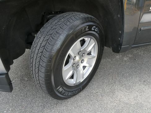 Used 2019 Chevrolet Silverado 1500 LT image 27