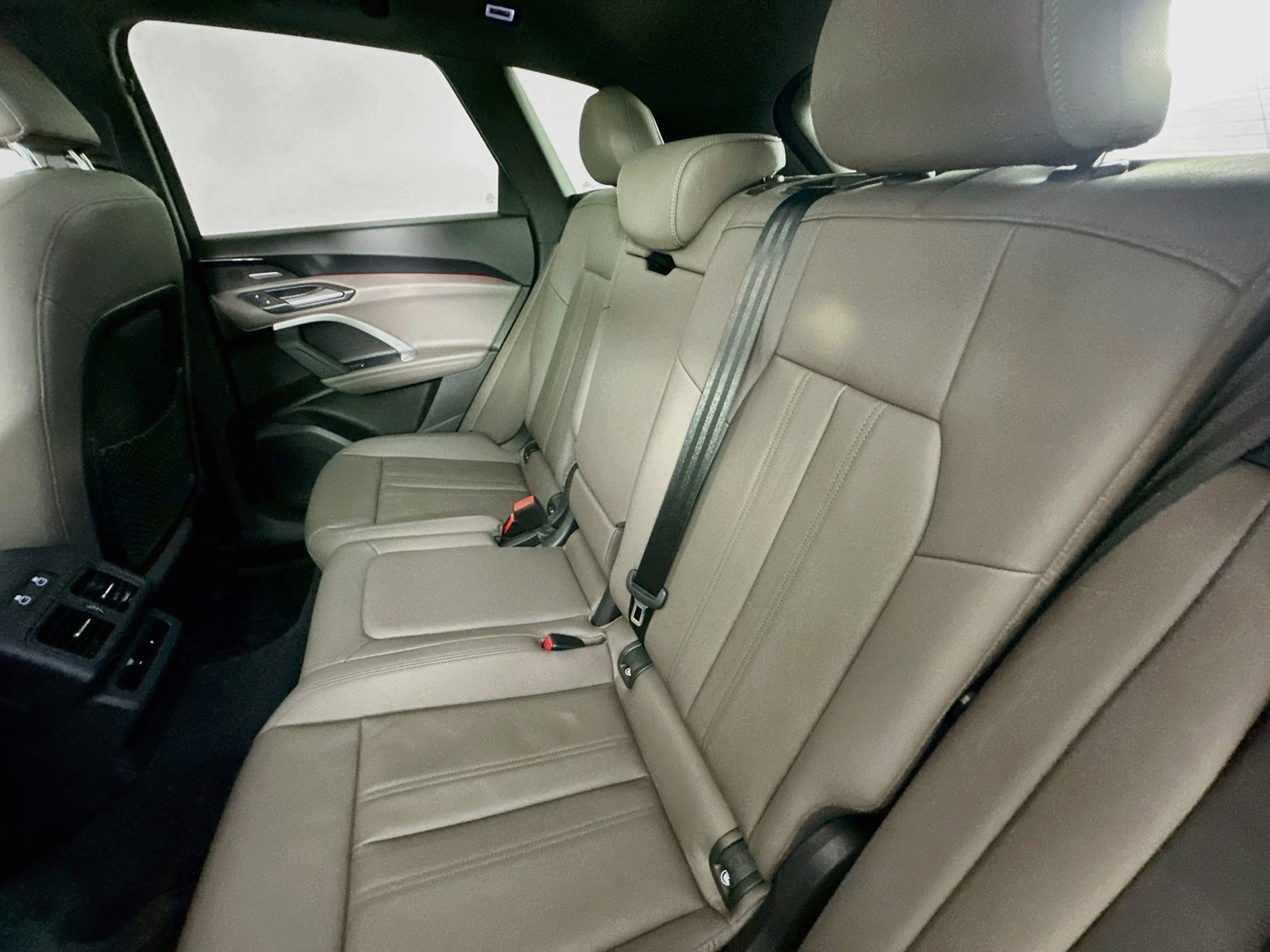 Certified 2025 Audi Q5 Premium Plus w/ Premium Plus AWD/4WD image 34