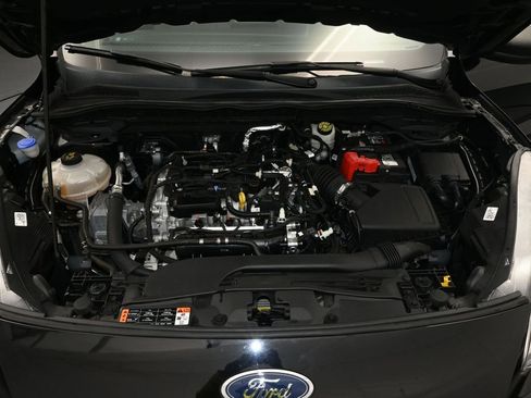 Used 2020 Ford Escape S image 13