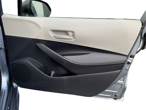 Used 2024 Toyota Corolla LE image 18