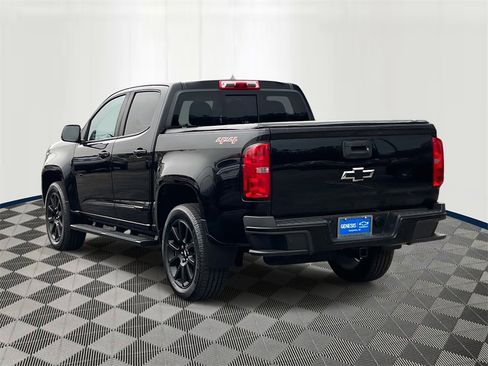 Used 2020 Chevrolet Colorado LT w/ Colorado RST Special Edition image 3