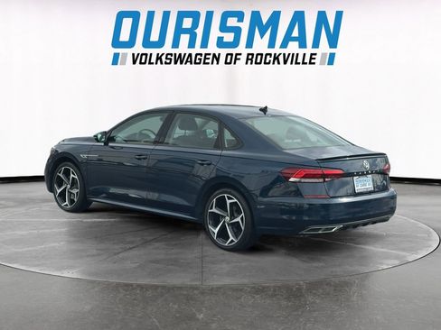 Used 2020 Volkswagen Passat 2.0T R-Line image 4
